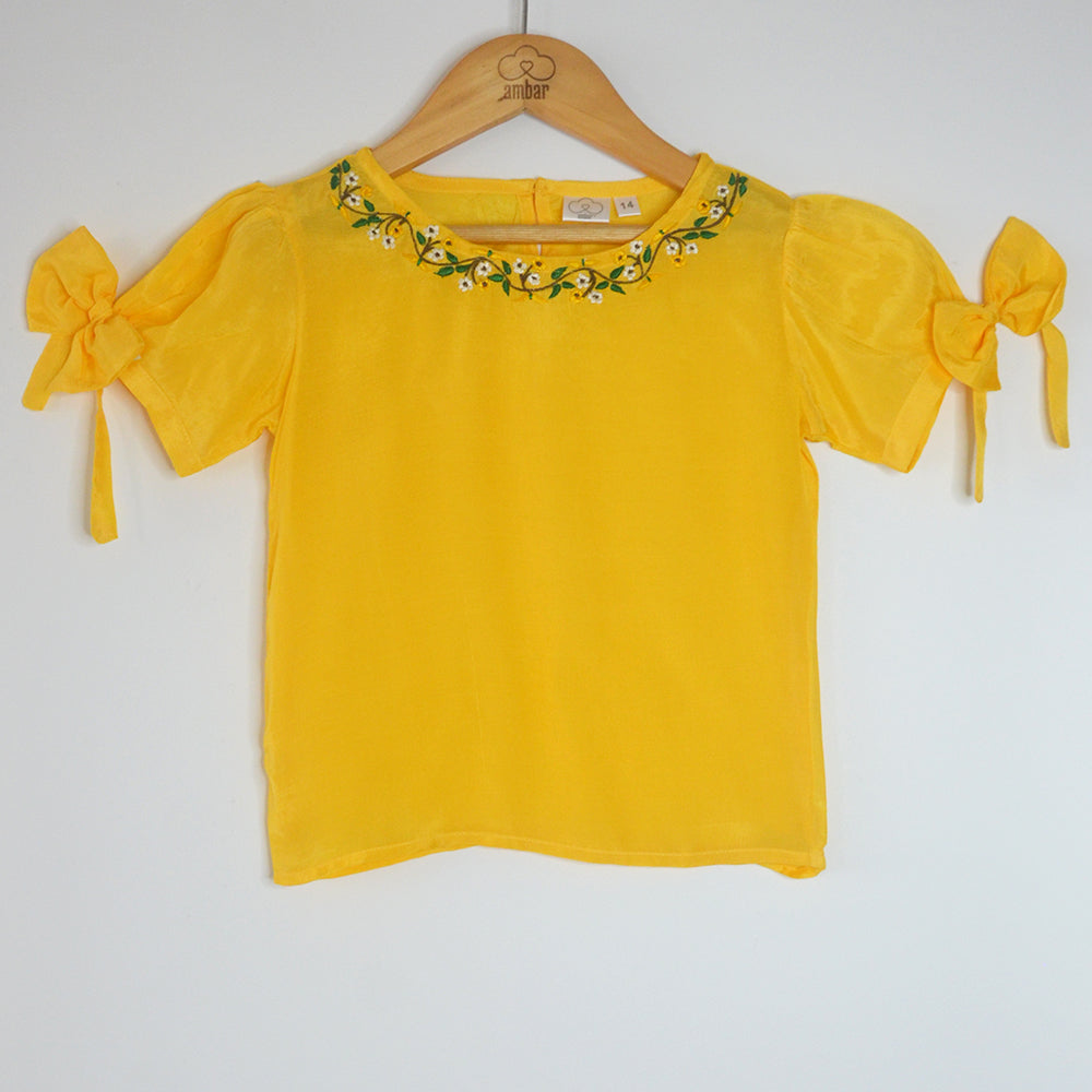 Gardinia Daffodil veil embroidery puff sleeve muslin top with bow - Yellow