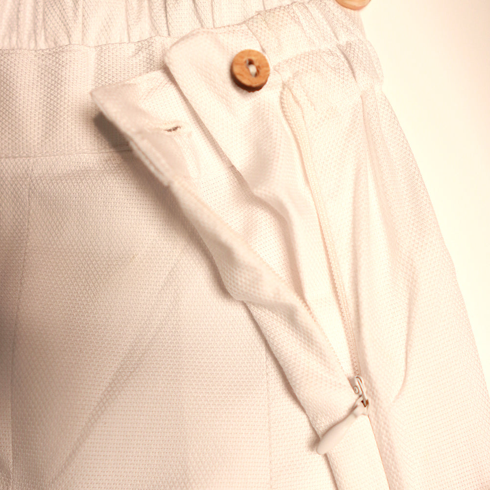 Gardinia Front pleat slit hem culotte cotton dobby pants - White