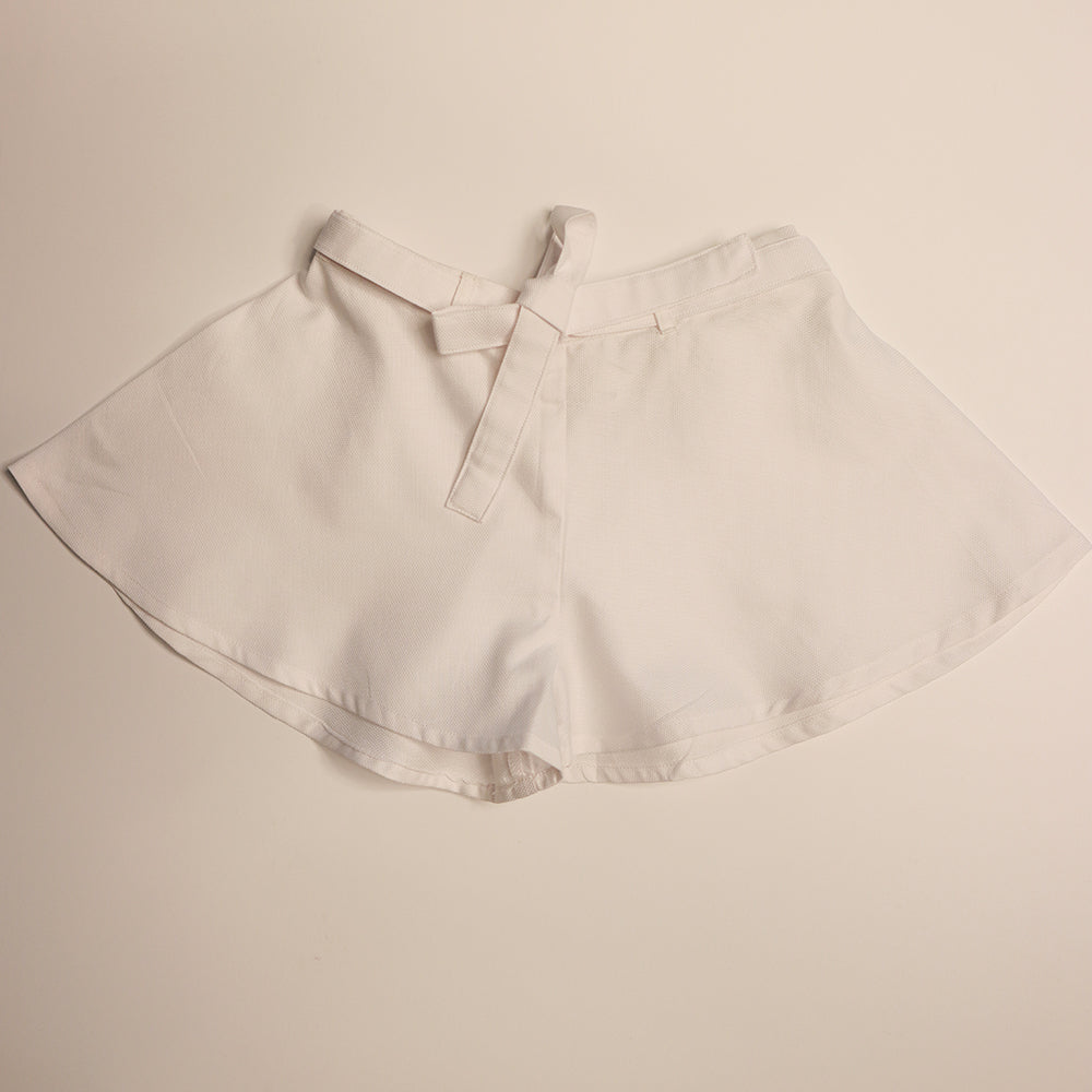 Gardinia Dobby cotton flared shorts with tie up belt - White